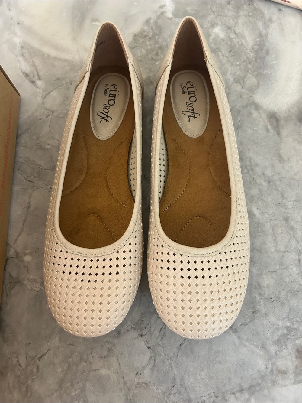 EuroSoft Perforated Women's Ballet Flats in Cream